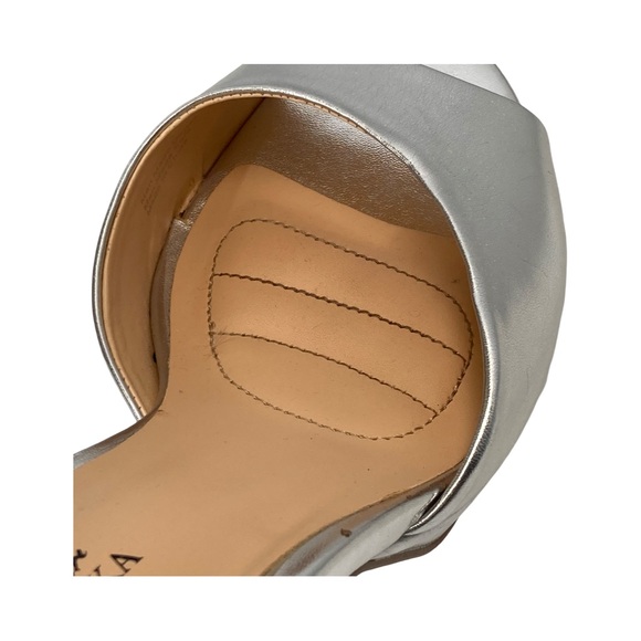 Badgley Mischka American Glamour Heels Silver Rhinestone Ankle Strap Size 9 - Picture 12 of 16